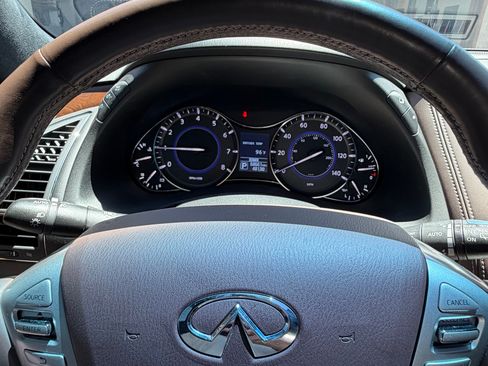 Used 2017 INFINITI QX80 Limited AWD/4WD image 24