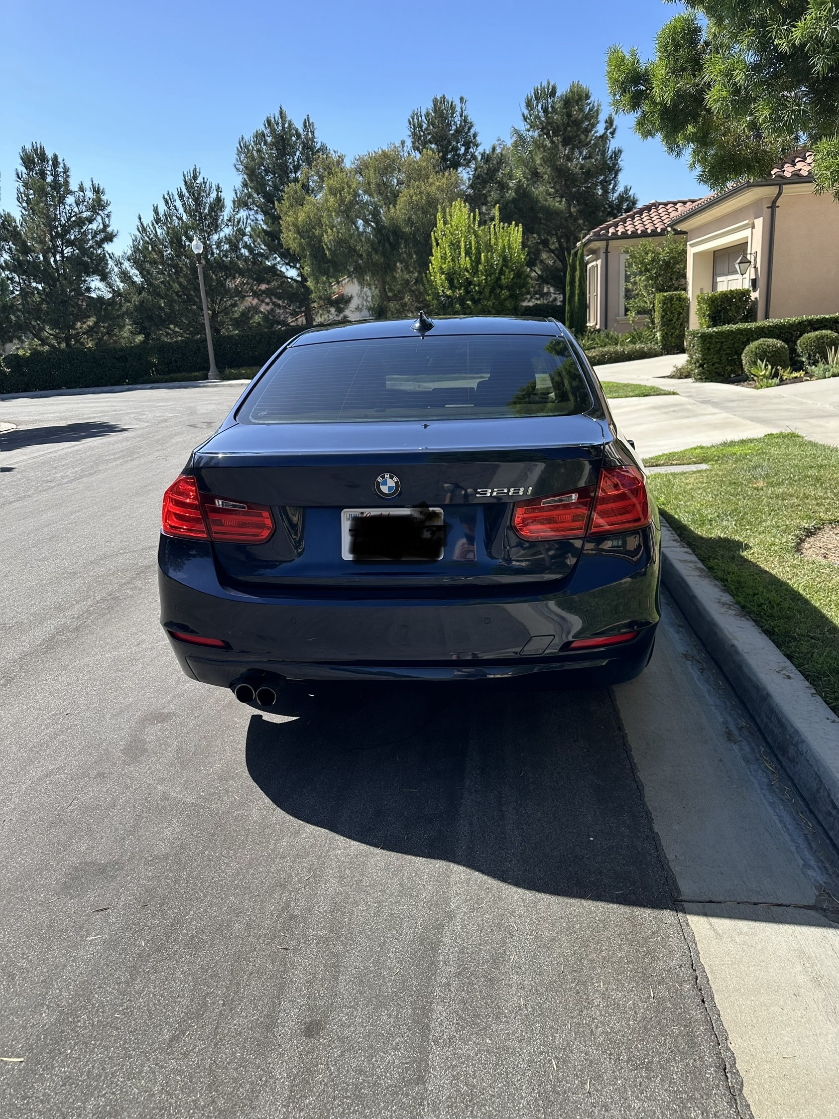 Used 2013 BMW 328i Sedan RWD image 2