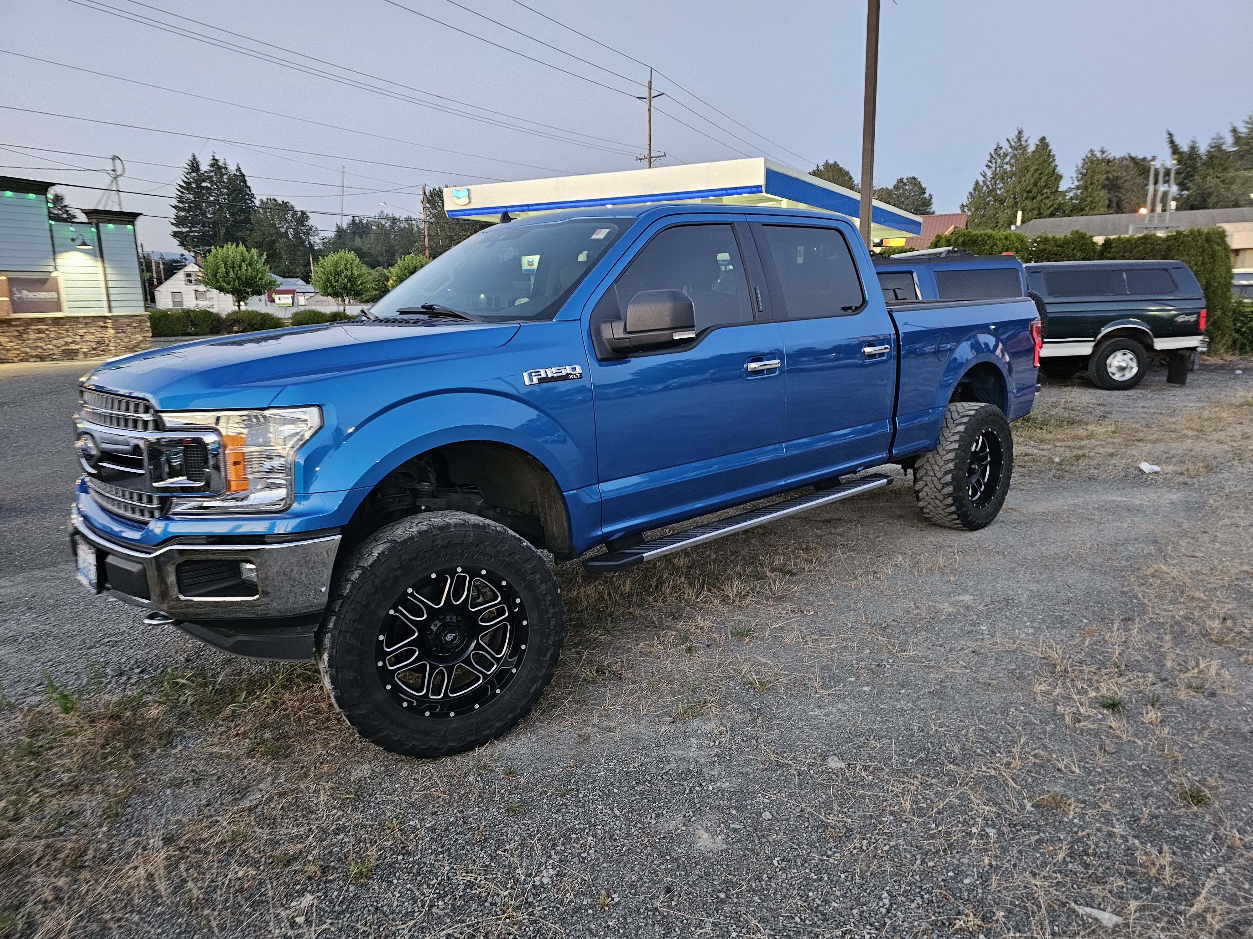 Used 2019 Ford F150 XLT w/ Equipment Group 302A Luxury AWD/4WD image 1