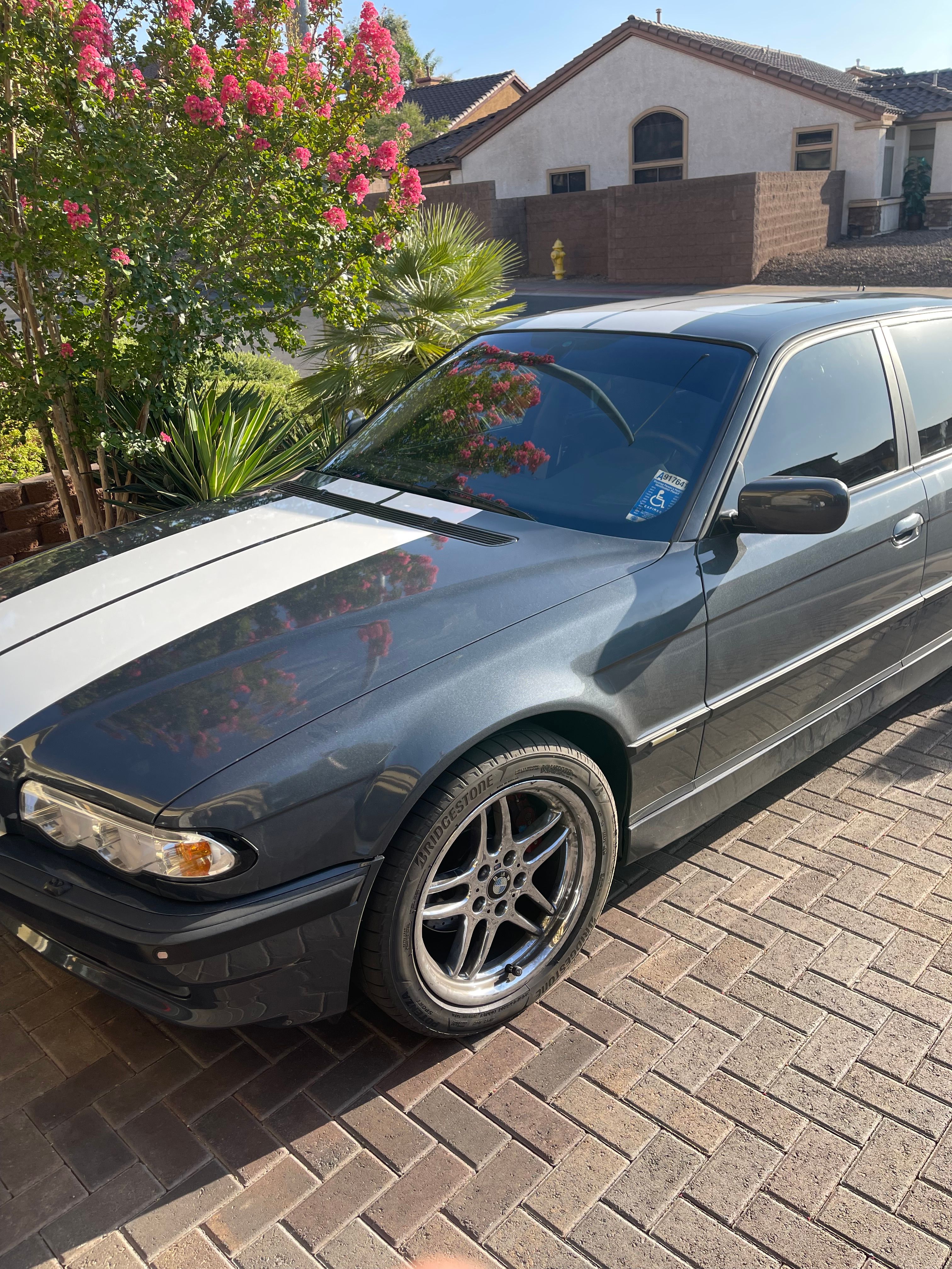 Used 2001 BMW 740iL RWD image 5