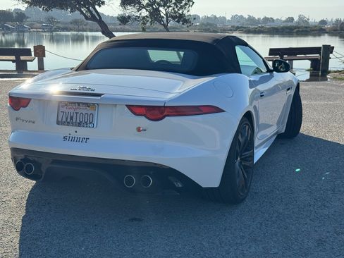 Used 2014 Jaguar F-TYPE S image 5