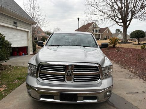 Used 2016 RAM 1500 Big Horn image 5