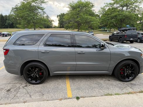 Used 2019 Dodge Durango R/T w/ Technology Group AWD/4WD image 6