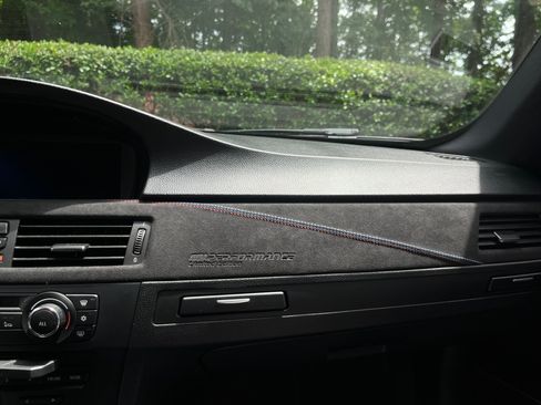 Used 2011 BMW 335i Coupe image 16