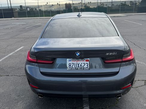 Used 2022 BMW 330i Sedan w/ Driving Assistance Package image 8