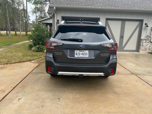 Used 2020 Subaru Outback Touring XT image 6