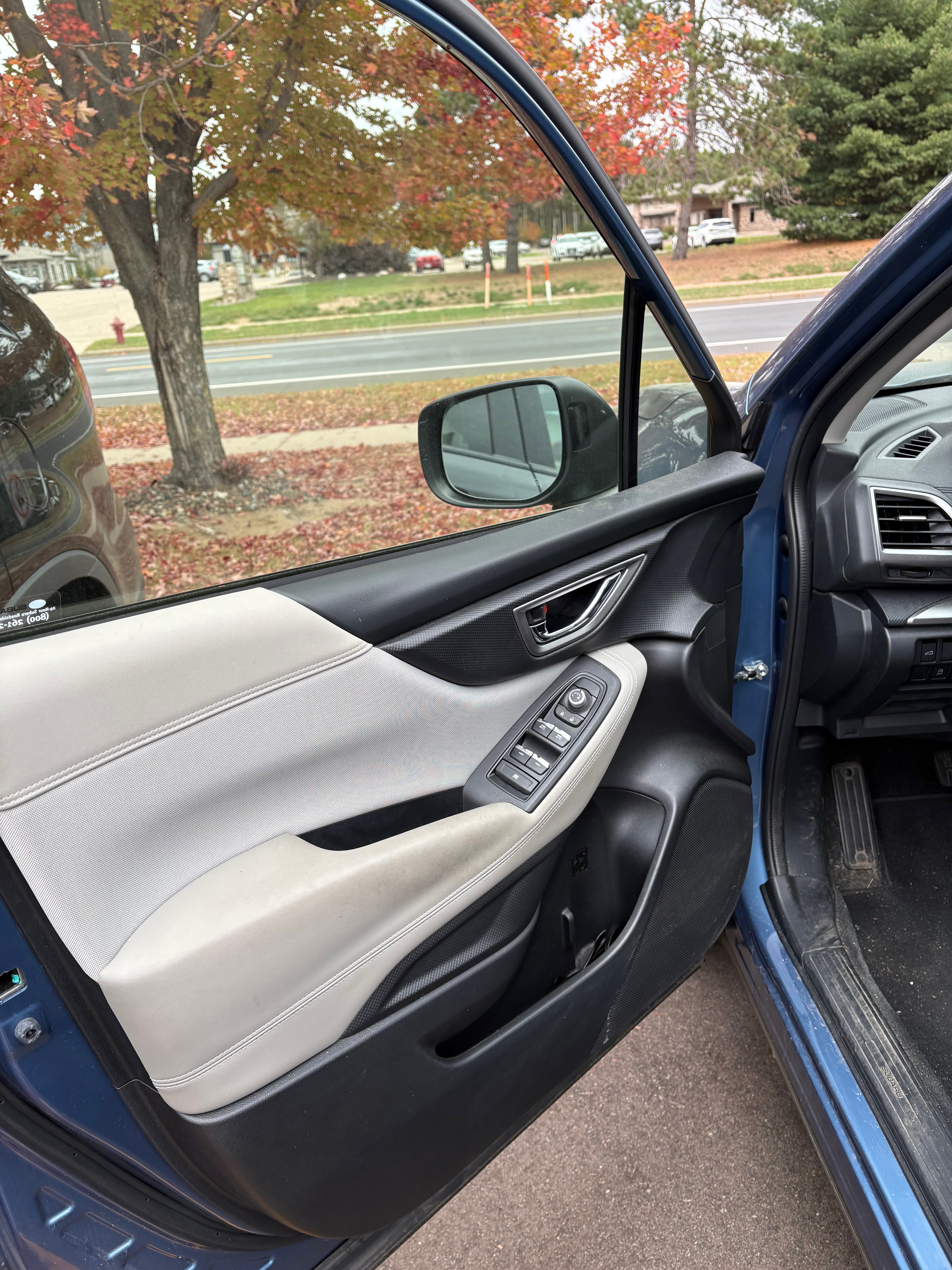 Used 2019 Subaru Forester Premium AWD/4WD image 15