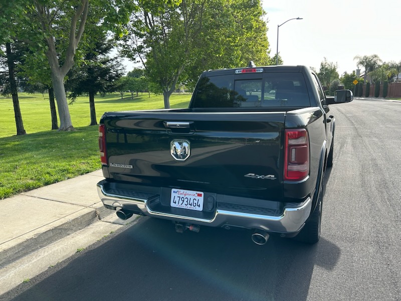 Used 2021 RAM 1500 Laramie AWD/4WD image 5