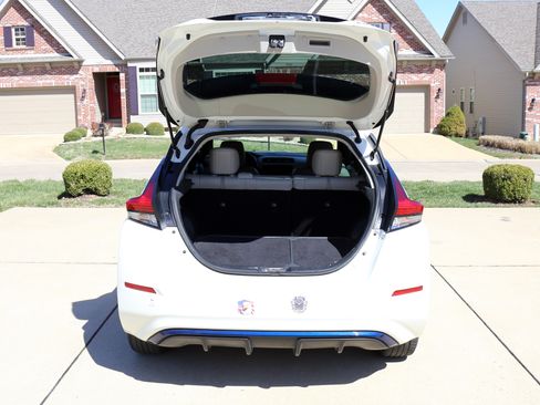 Used 2019 Nissan Leaf SL w/ SL Technology Package image 6