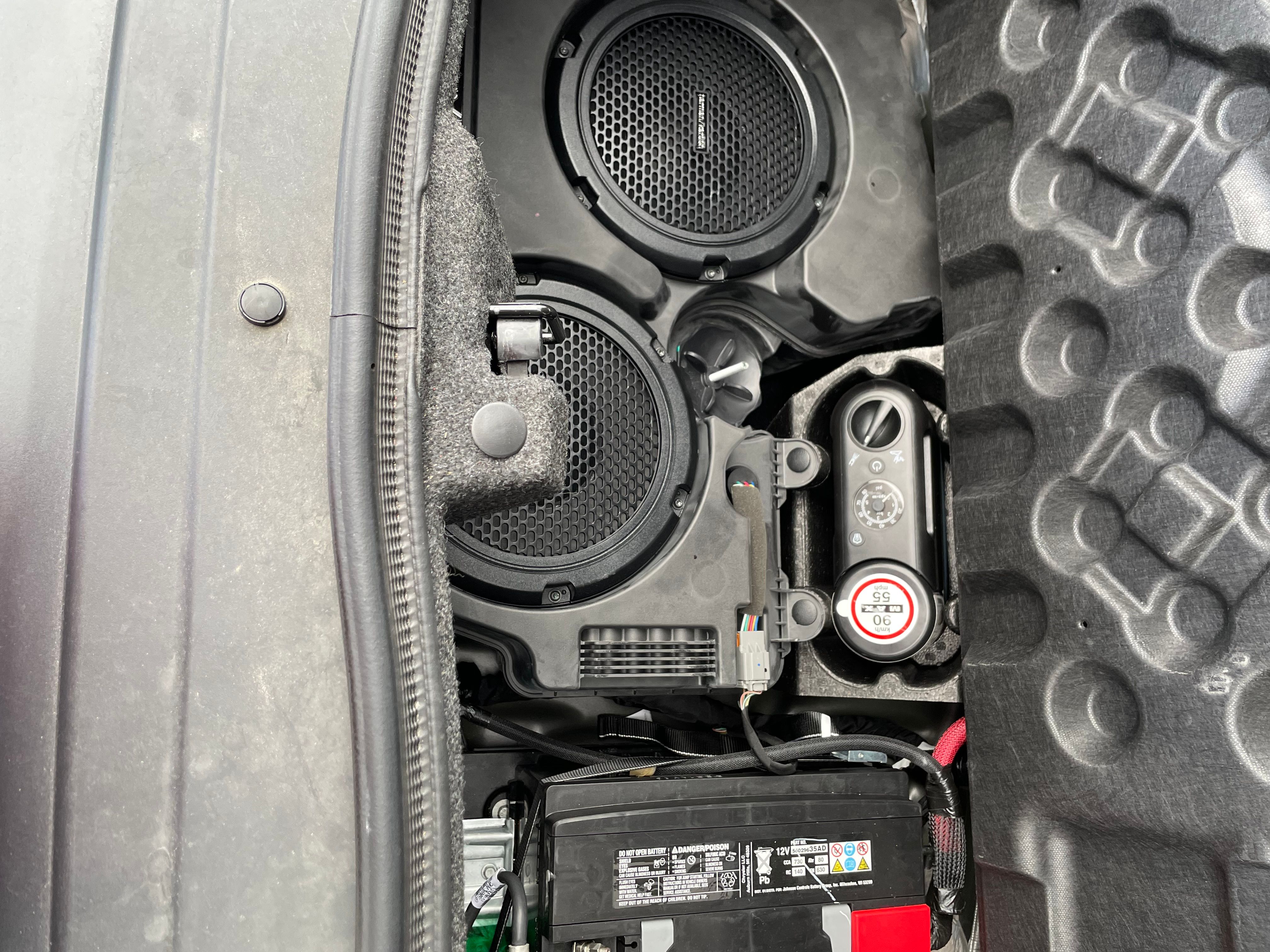Used 2015 Dodge Challenger R/T Scat Pack RWD image 15