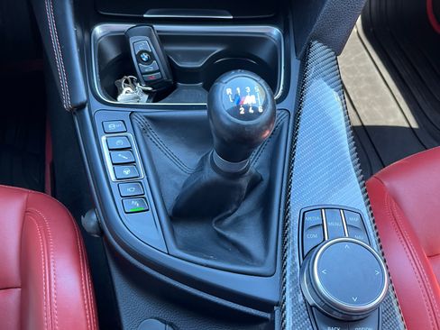 Used 2018 BMW M3 Sedan image 26