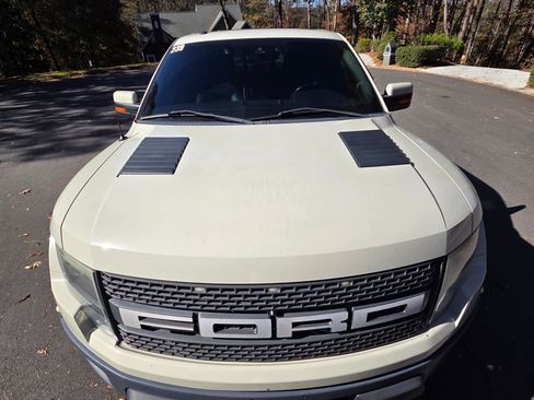 Used 2013 Ford F150 Raptor w/ Luxury Equipment Group image 12