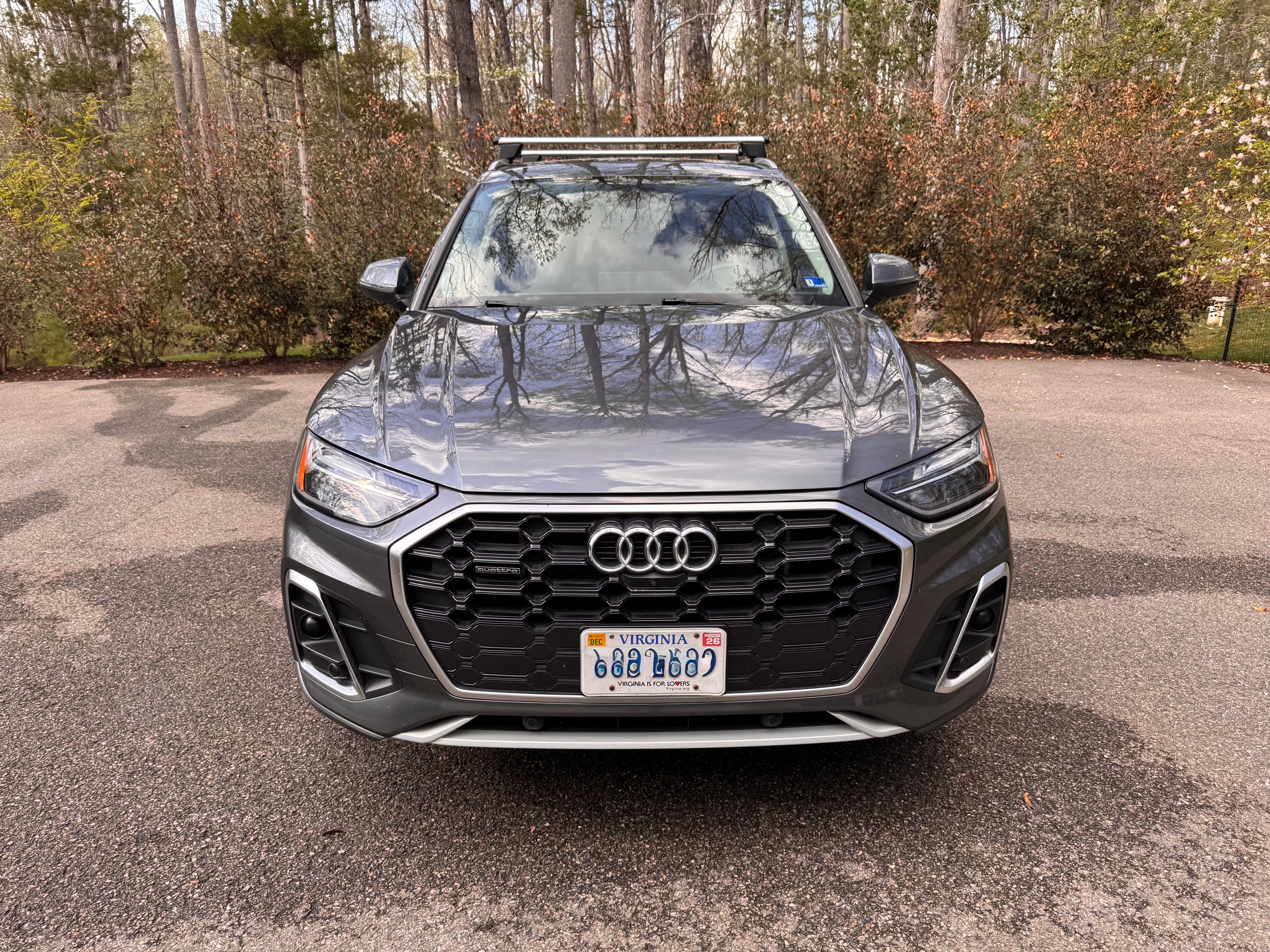 Used 2021 Audi Q5 e Premium Plus w/ Premium Plus Package AWD/4WD image 2