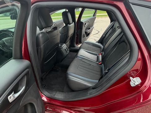 Used 2015 Chrysler 200 S w/ Comfort Group FWD image 20