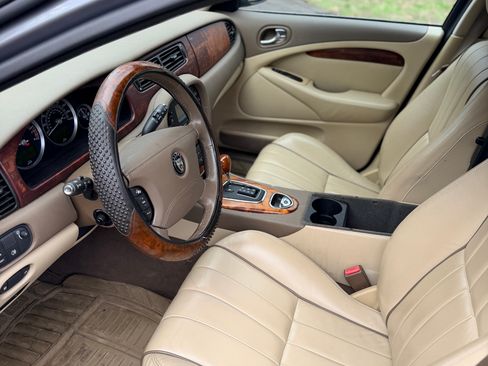 Used 2008 Jaguar S-TYPE 3.0 image 8