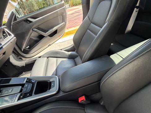 Used 2020 Porsche 911 Carrera S image 16