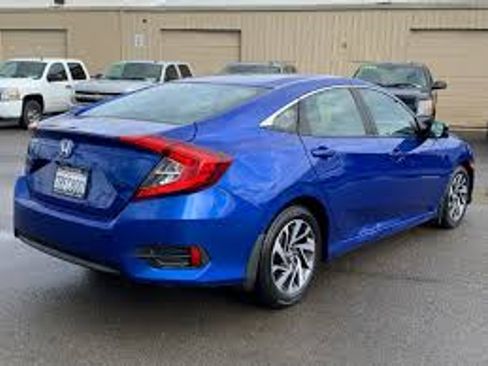 Used 2016 Honda Civic EX-L image 4