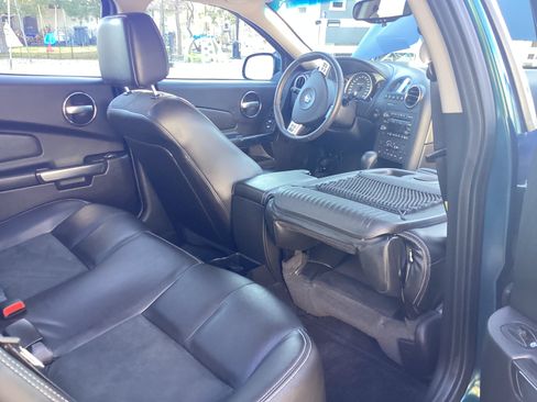 Used 2006 Pontiac Grand Prix GXP w/ Sun And Sound Package image 20