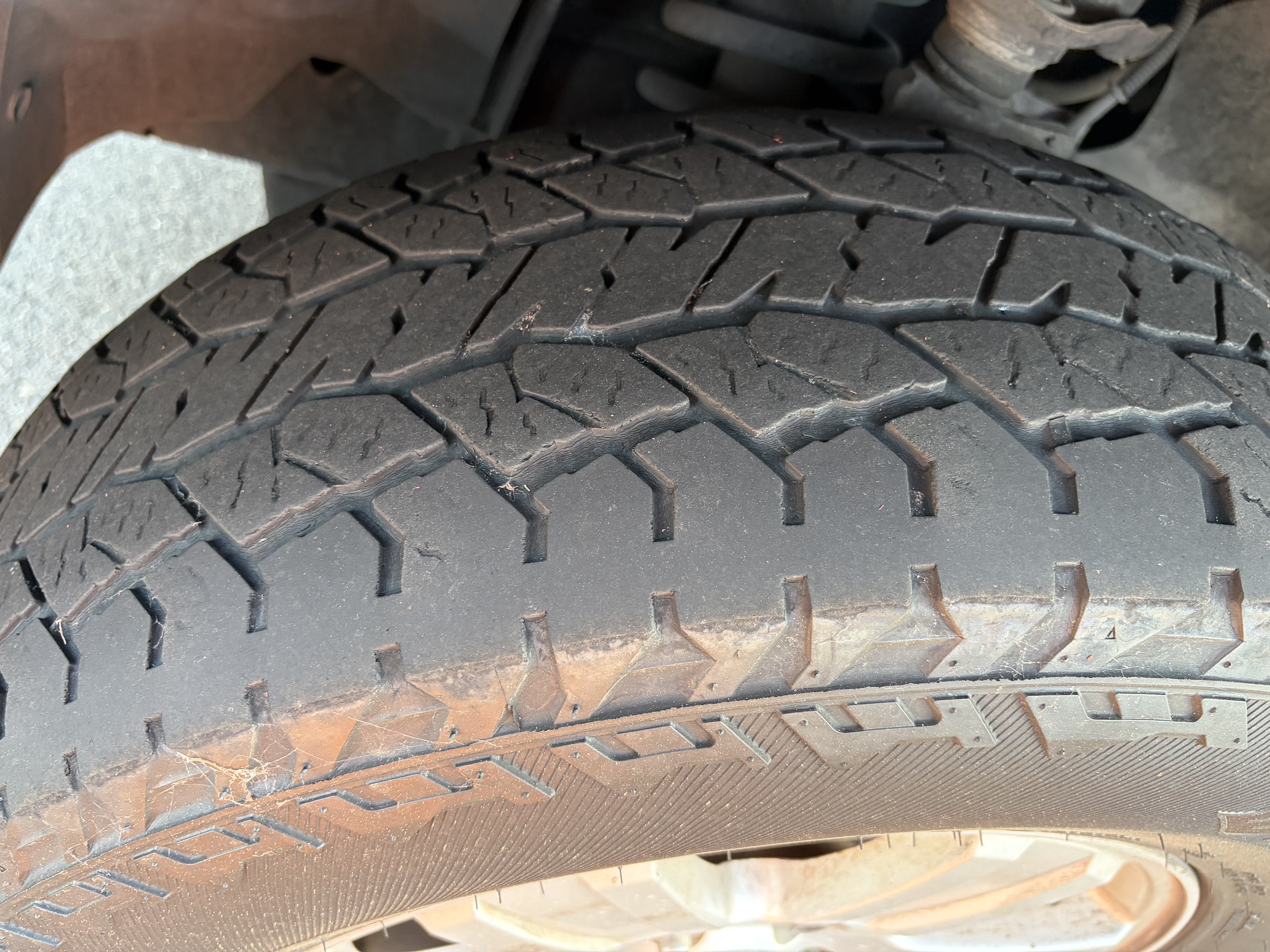 Used 2009 Ford Explorer XLT AWD/4WD image 15