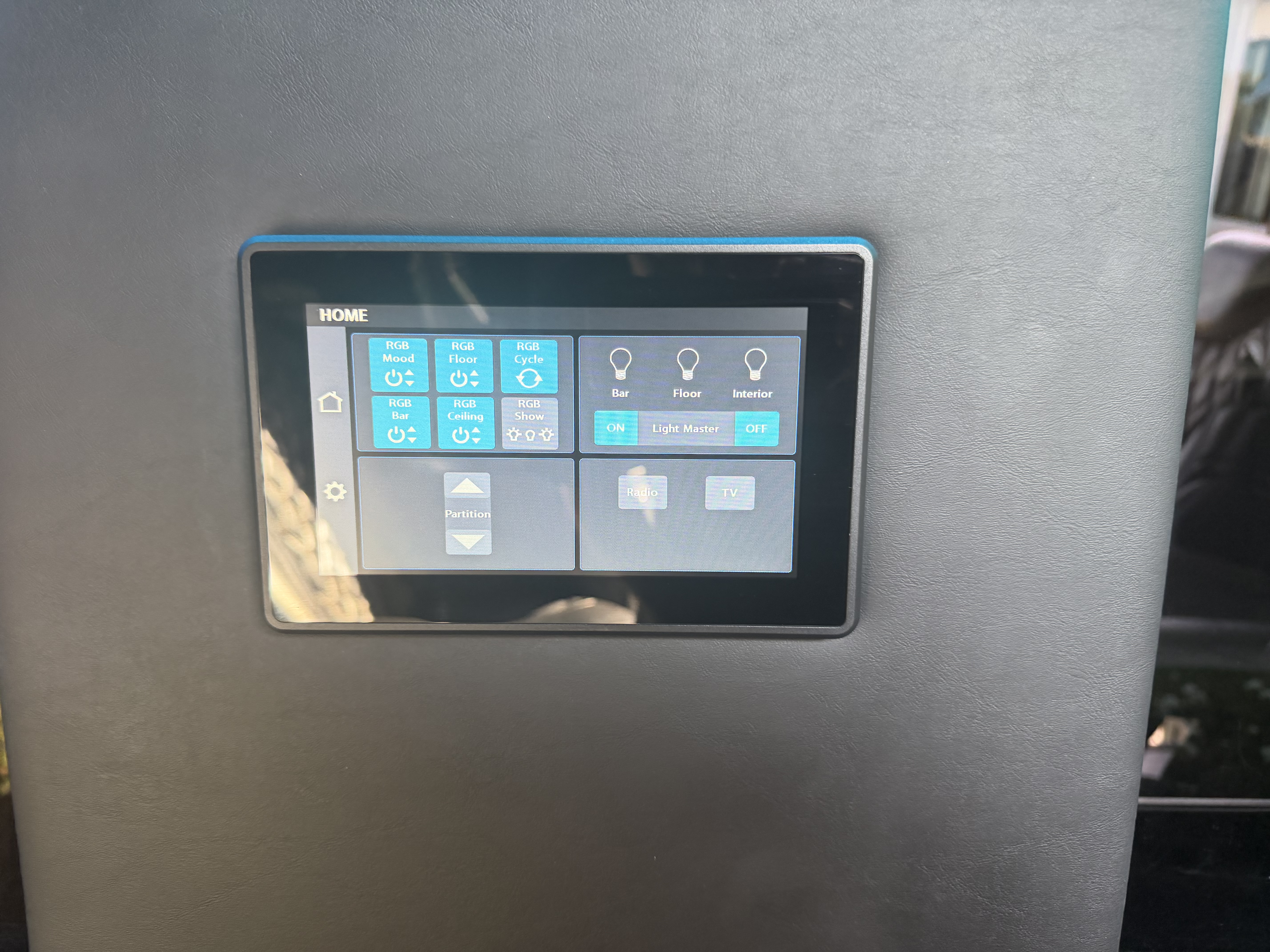 Used 2021 Mercedes-Benz Sprinter 2500 image 11