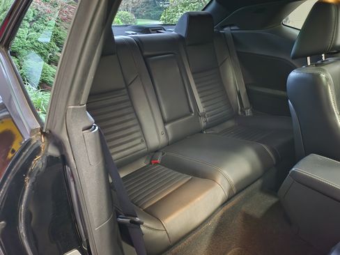 Used 2012 Dodge Challenger R/T Plus image 6