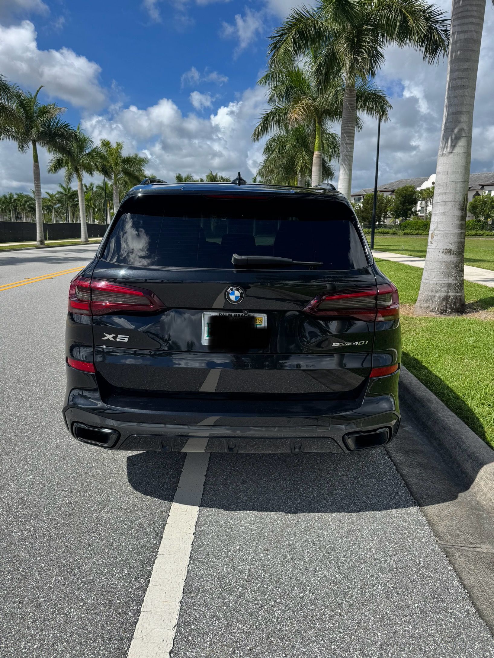 Used 2021 BMW X5 sDrive40i w/ M Sport Package RWD image 16