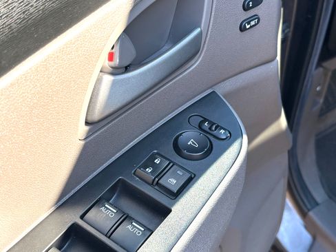 Used 2012 Honda Odyssey Touring image 20