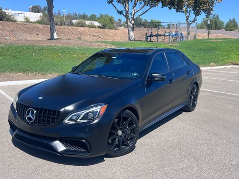 Used 2014 Mercedes-Benz E 63 AMG S-Model image 1