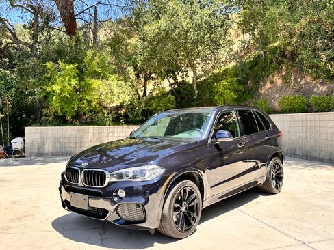 Used 2018 BMW X5 xDrive35i AWD/4WD image 1