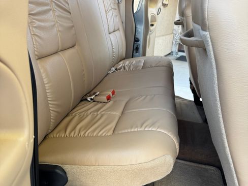 Used 2000 Dodge Ram 1500 Truck 2WD Quad Cab image 10