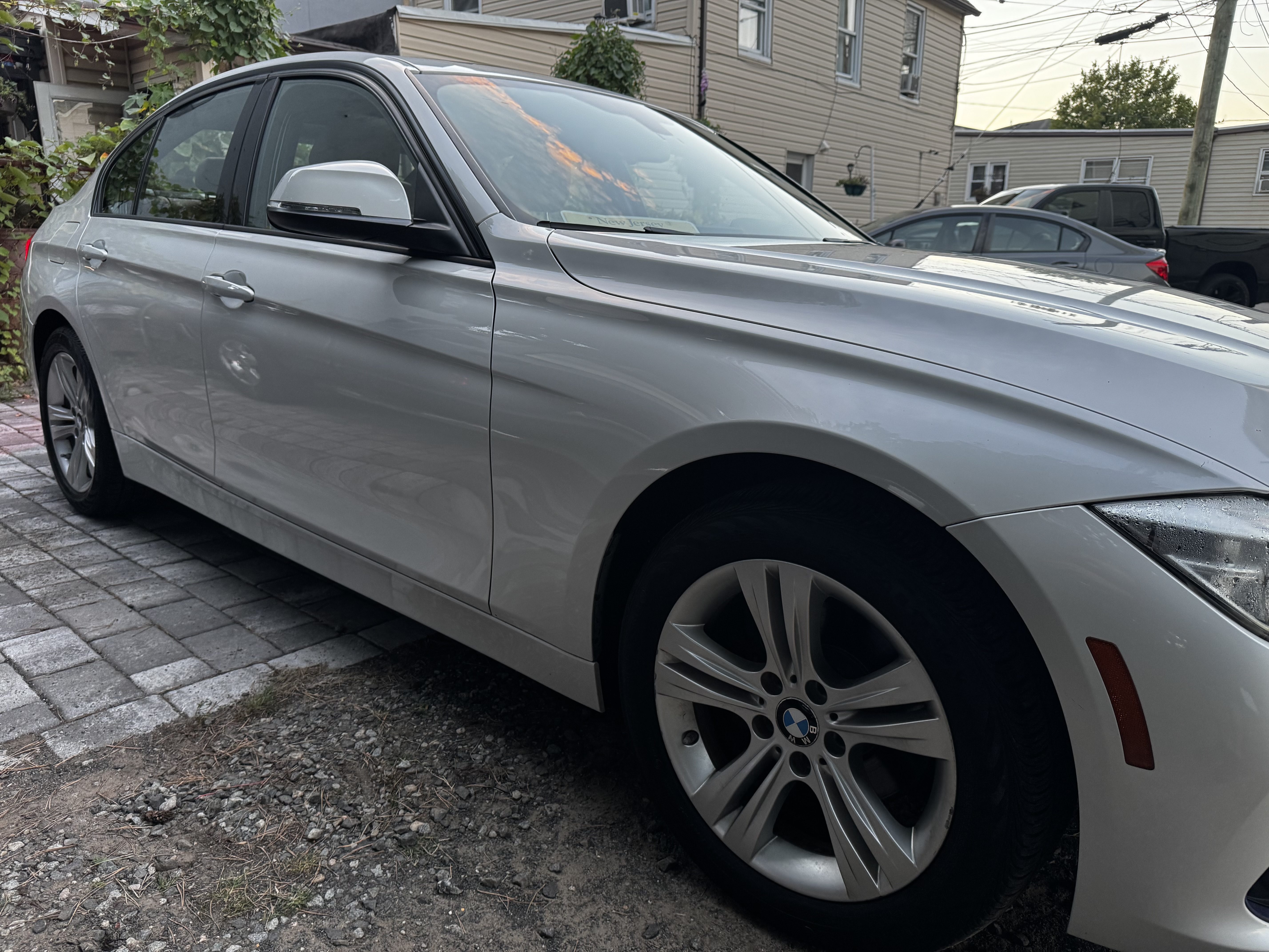Used 2016 BMW 328i xDrive Sedan AWD/4WD image 10