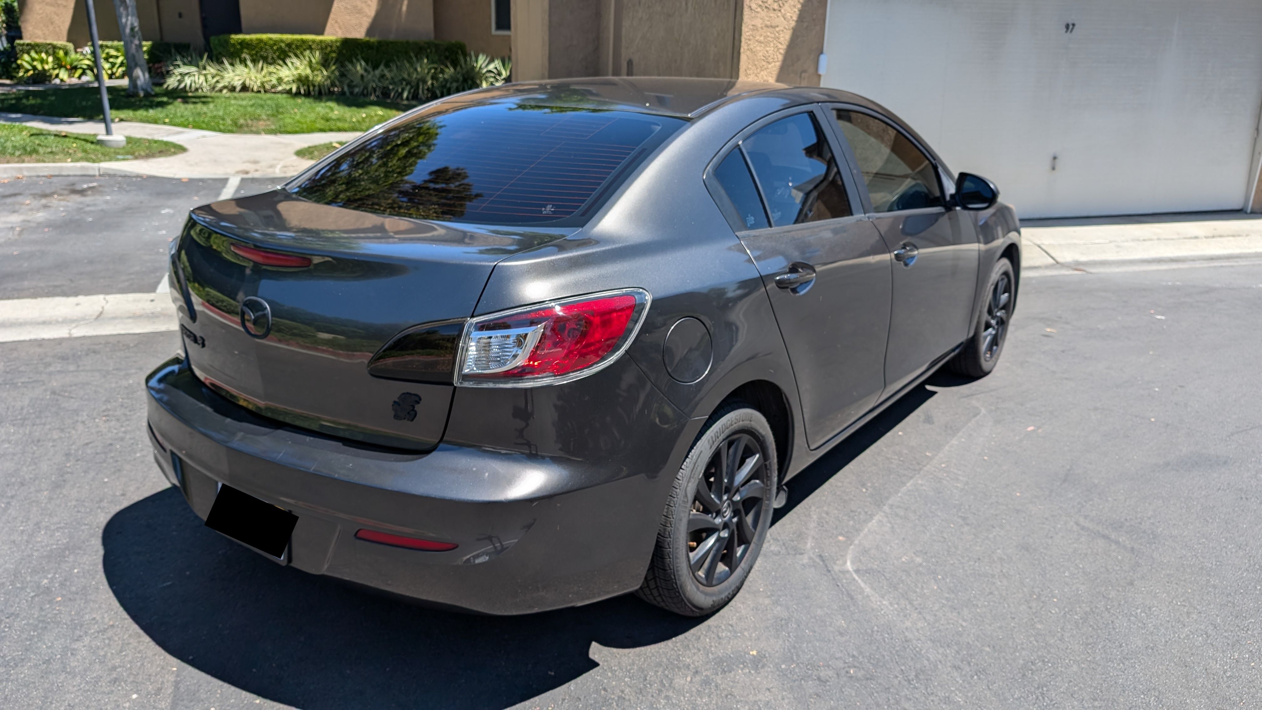 Used 2012 MAZDA MAZDA3 i Touring FWD image 8