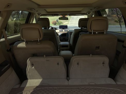 Used 2011 Mercedes-Benz R 350 4MATIC image 14