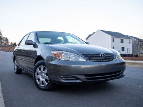 Used 2003 Toyota Camry LE FWD image 20