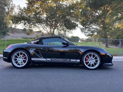 Used 2011 Porsche Boxster Spyder image 16