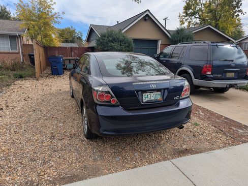 Used 2010 Scion tC image 4