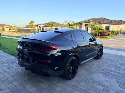 Used 2022 BMW X6 M50i w/ Executive Package AWD/4WD image 8