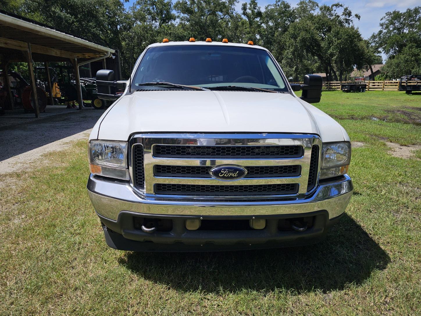 Used 2001 Ford F350 2WD Crew Cab DRW Super Duty image 1
