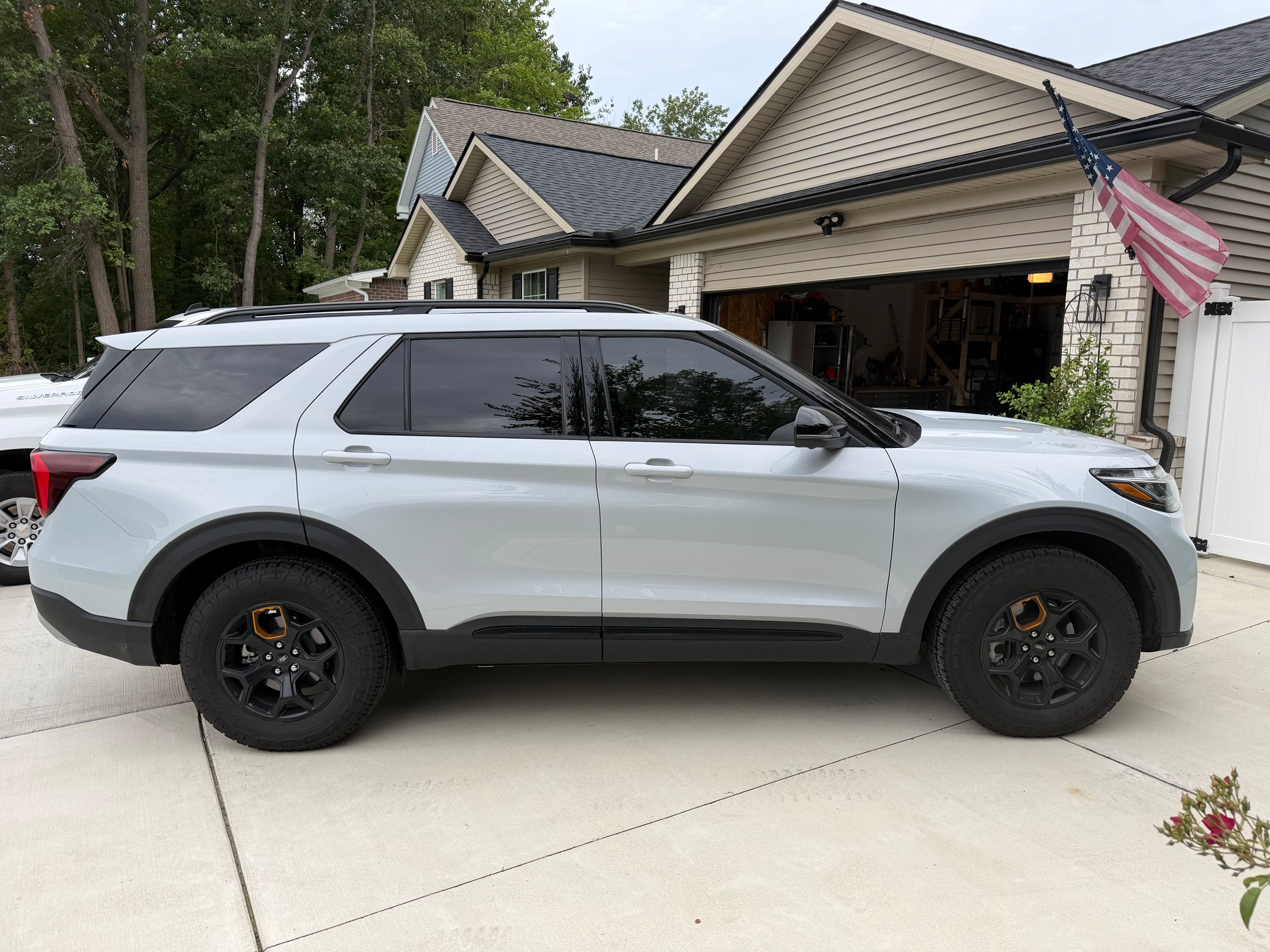 Used 2026 Ford Explorer Tremor w/ Tremor Ultimate Package AWD/4WD image 6