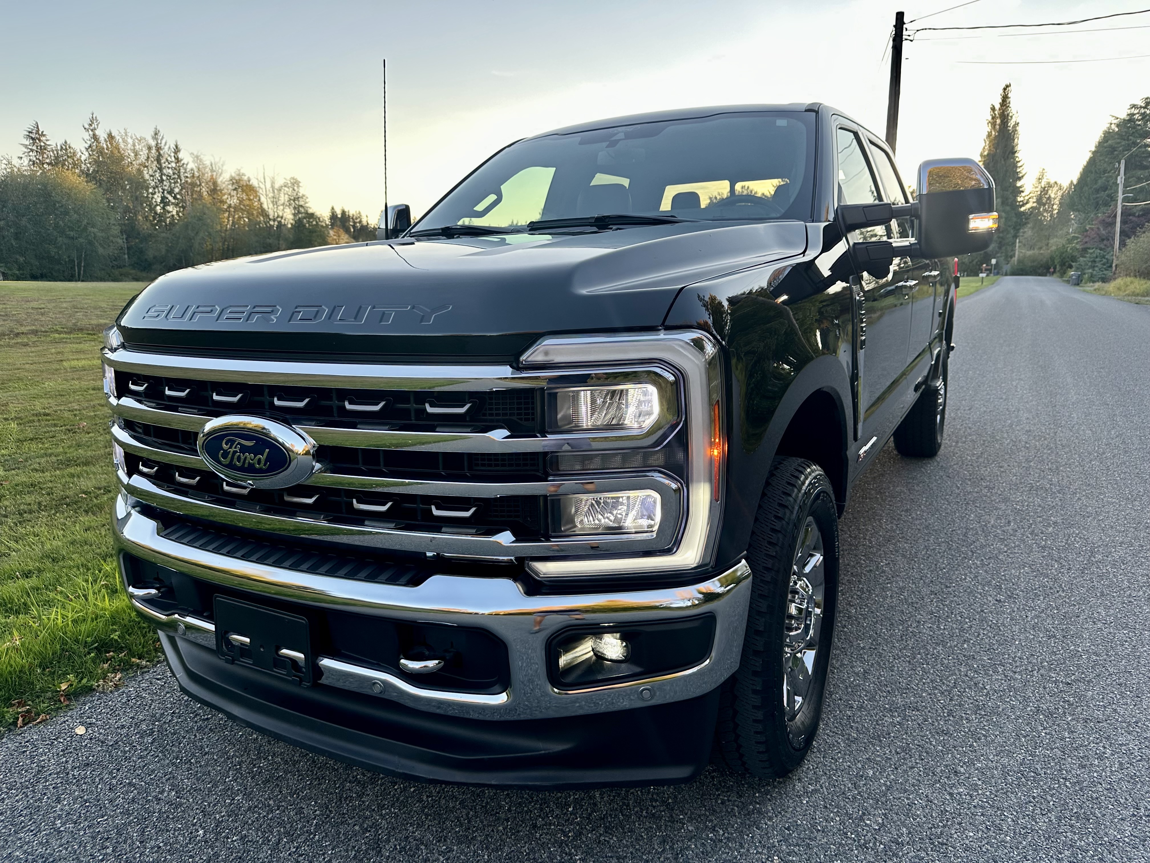 Used 2024 Ford F250 King Ranch w/ Chrome Package AWD/4WD image 5
