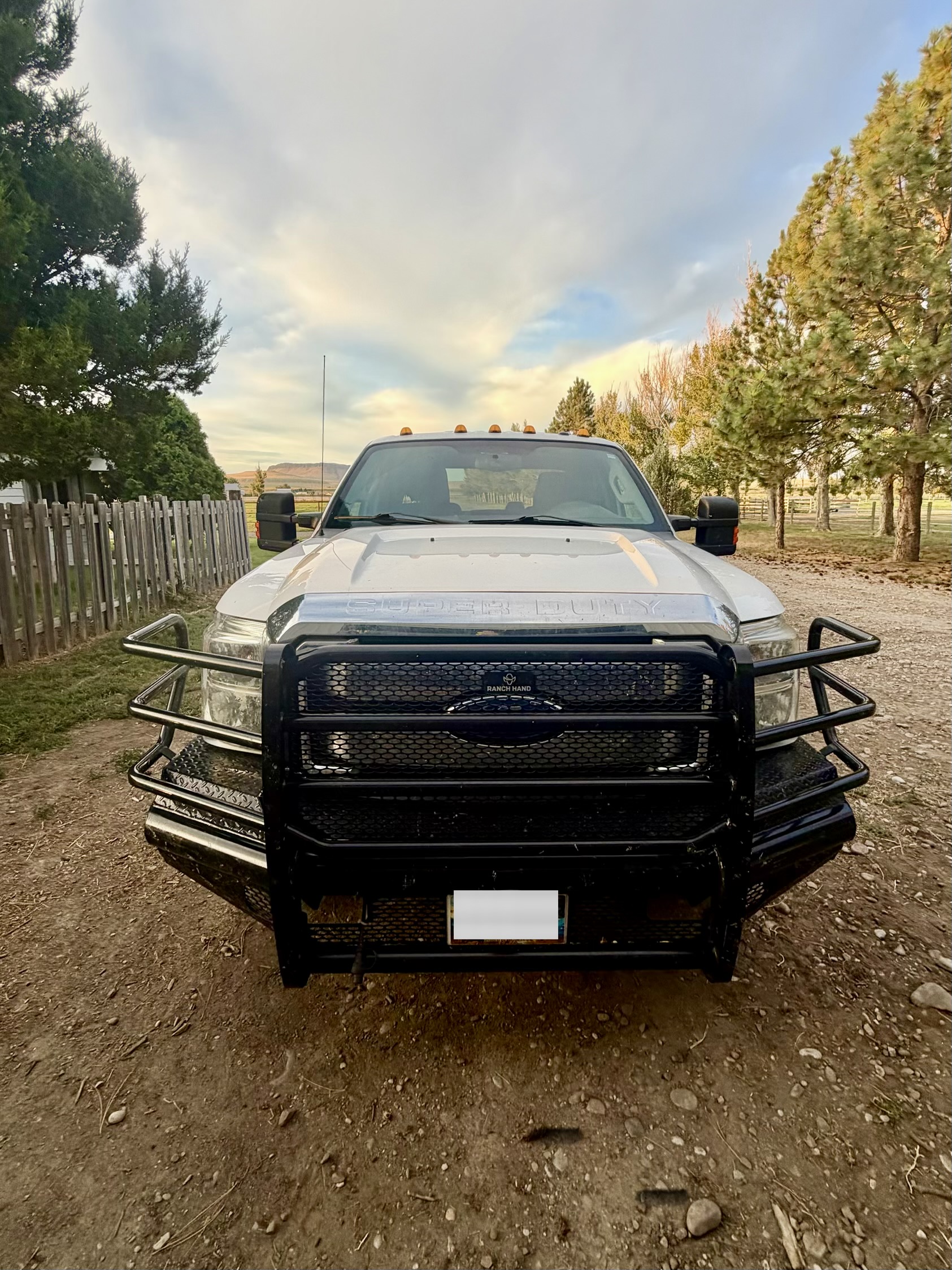 Used 2014 Ford F350 XLT AWD/4WD image 2
