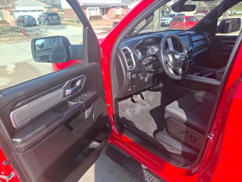 Used 2020 RAM 1500 Big Horn image 15