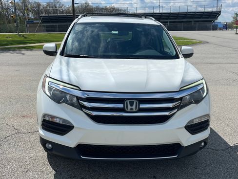 Used 2016 Honda Pilot Elite image 2