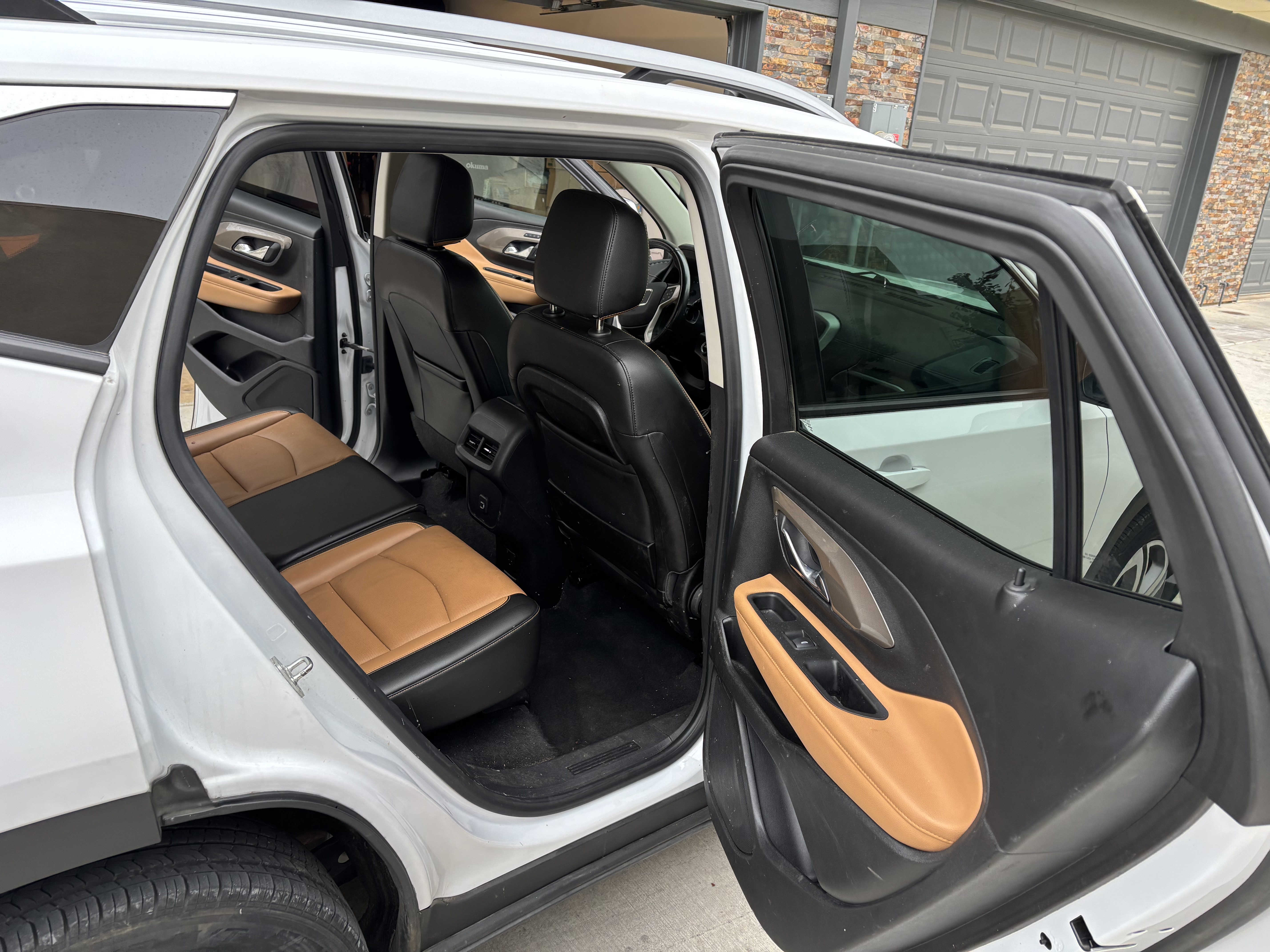 Used 2021 GMC Terrain SLT FWD image 10