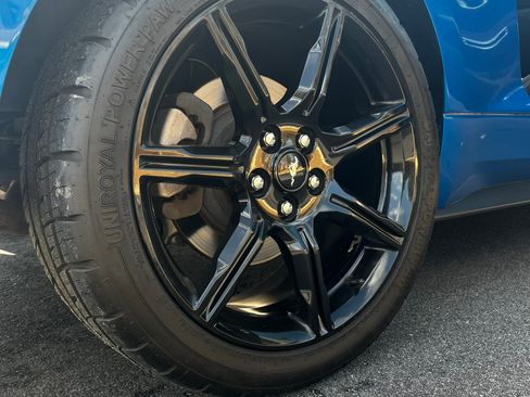 Used 2020 Ford Mustang Coupe w/ Black Accent Package image 11