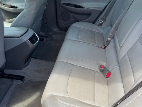 Used 2016 Chevrolet Malibu Premier image 11