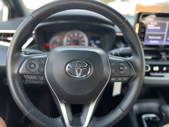 Used 2022 Toyota Corolla SE FWD image 20
