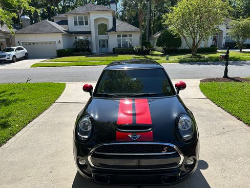 Used 2019 MINI Cooper S w/ Storage Package FWD image 6