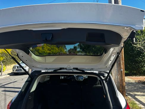 Used 2019 Ford Escape SE image 5