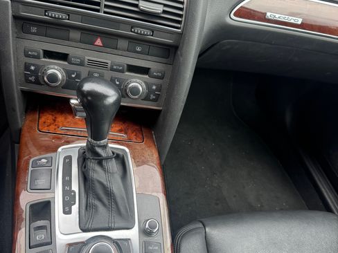 Used 2005 Audi A6 4.2 image 18